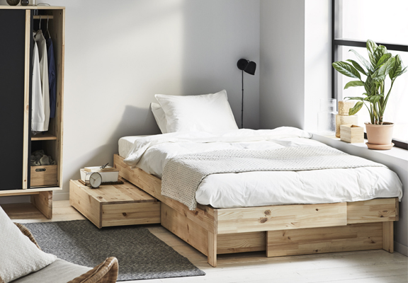 Houten GLAMBERGET bed met uitschuibare onderkant